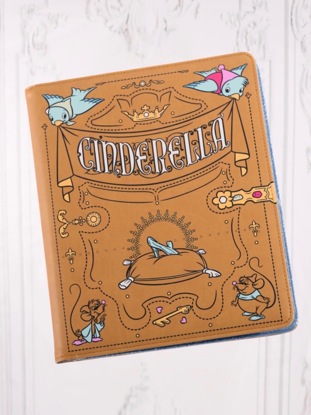 Cakeworthy Disney’s Cinderella Folio & Notepad